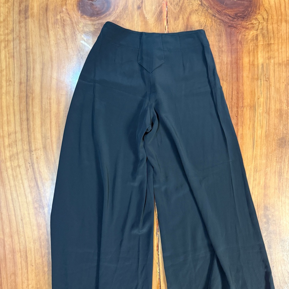 Emporio Armani Women's Culotte Pants 38 Wide leg Silk Designer Acetate Crop OO23 - Picture 9 of 10